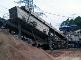 鄭州100方每小時建筑垃圾處理設備實現(xiàn)混凝土垃圾變廢為寶